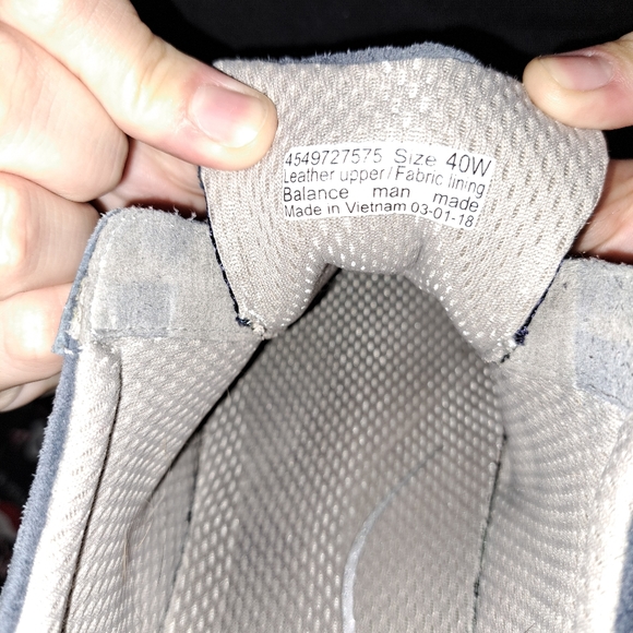 Shoes - Picture 8 of 8